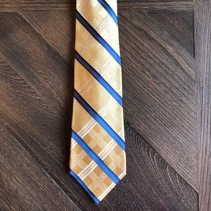 Stafford Silk Men’s Tie w Yellow and Blue Stripe
